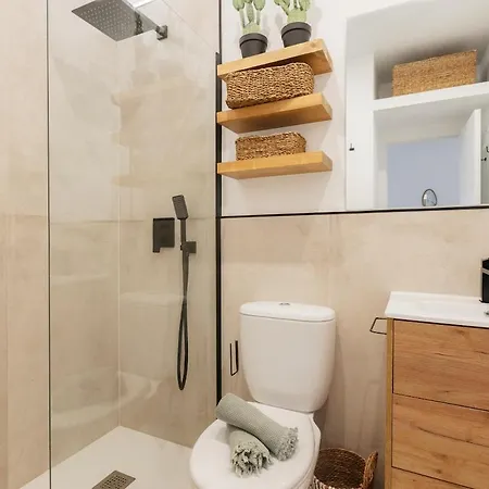 Muralla Del Castillo, New Loft In